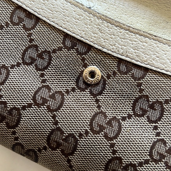 Gucci Wallet - Picture 13 of 15